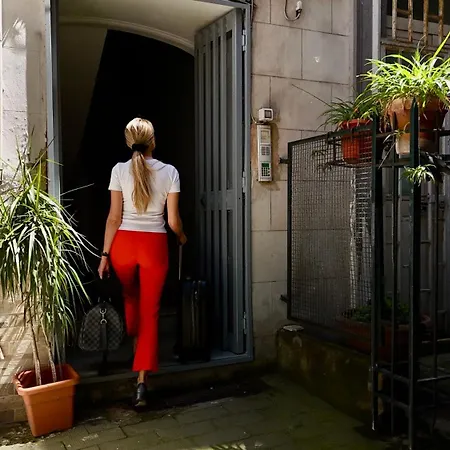 Raffaella Naples